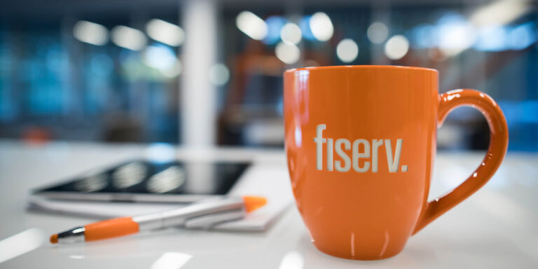 Vagas de emprego na Fiserv, Gupy e Plugify e mais empresas